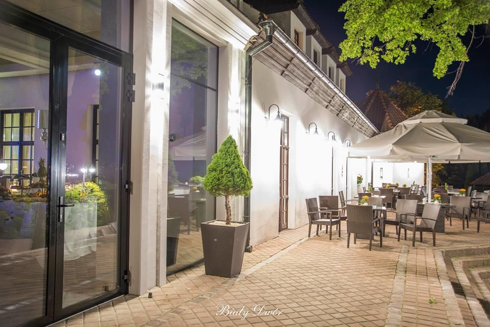 Bialy Dwor Bed & Breakfast Kwidzyn Exterior foto