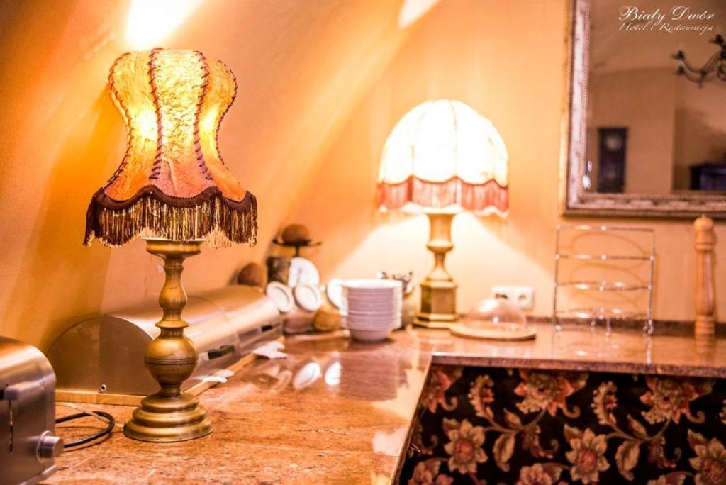 Bialy Dwor Bed & Breakfast Kwidzyn Exterior foto