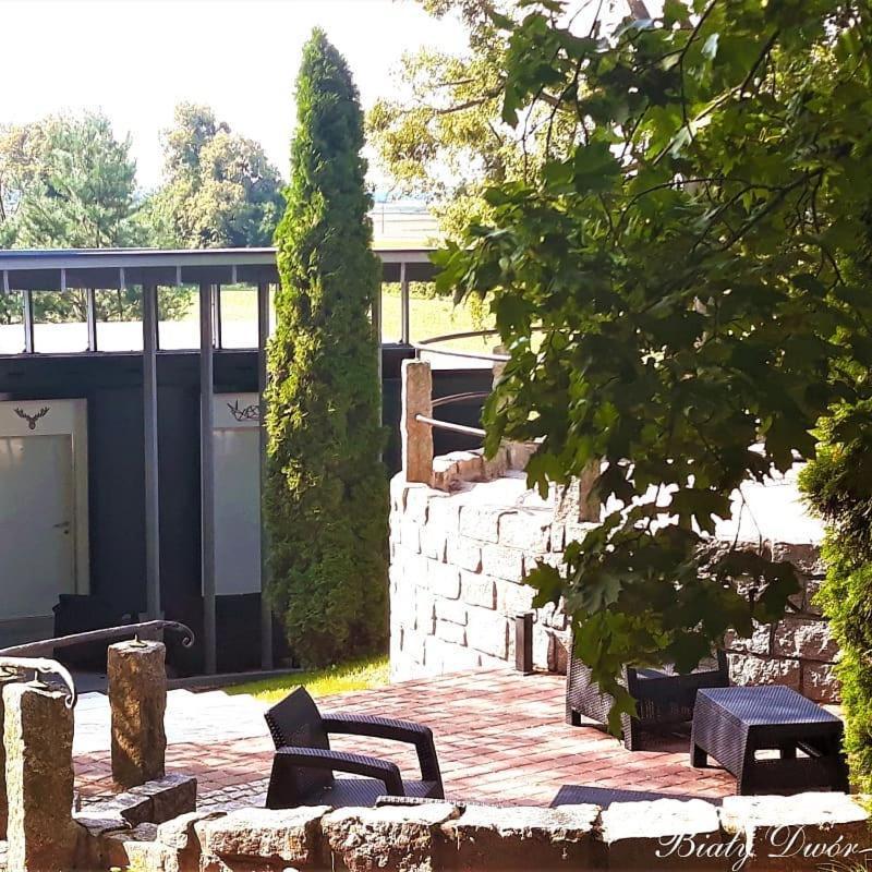 Bialy Dwor Bed & Breakfast Kwidzyn Exterior foto